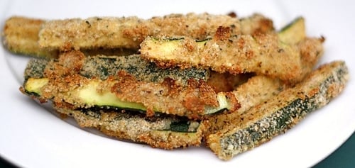4448479444_21d592399b pile of healthy baked Zucchini fries on plate