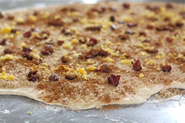 cranberry-orange-cinnamon-rolls