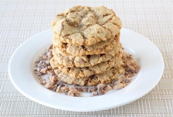 toasted-coconut-toffee-cookies
