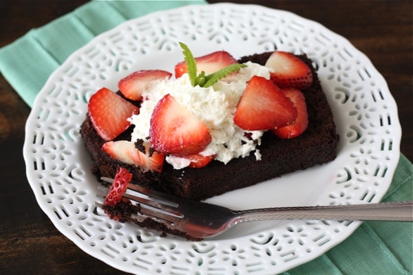 chocolate-strawberry-shortcake