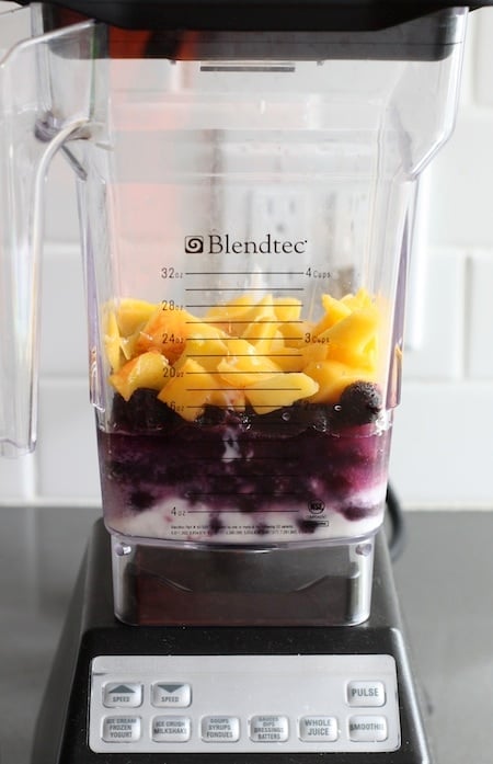blueberry-mango-smoothie1
