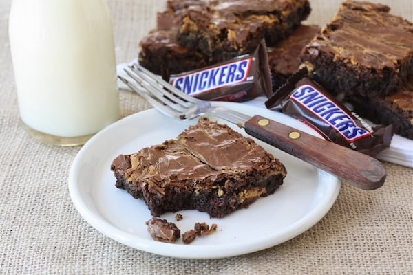 peanut-butter-snickers-brownies3