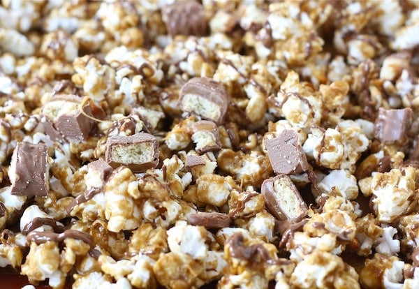 twix-caramel-popcorn