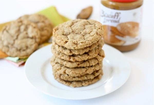 biscoff-oatmeal-cookies