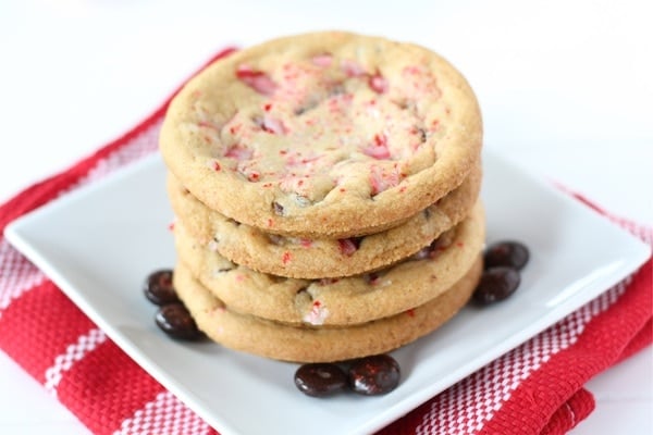 chocolate-chip-peppermint-crunch-cookies1