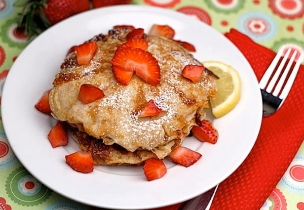 lemon-cottage-cheese-pancakes