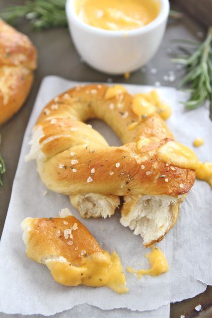 rosemary-sea-salt-pretzels2
