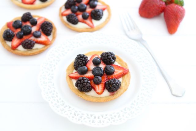 mini-fruit-pizzas6