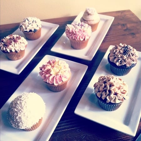 Yellow-Leaf-Cupcakes