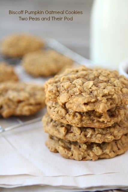 Biscoff Pumpkin Oatmeal Cookies from www.twopeasandtheirpod.com #recipe #cookie