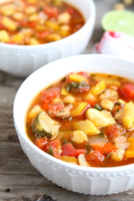 Vegetable Lime Chickpea Chili from www.twopeasandtheirpod.com An easy, healthy, and flavorful chili the entire family will love! #recipe