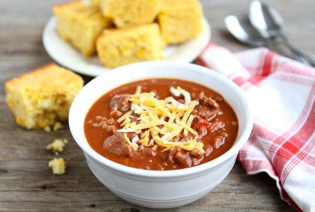 Dad's Spicy Chili from www.twopeasandtheirpod.com #recipe