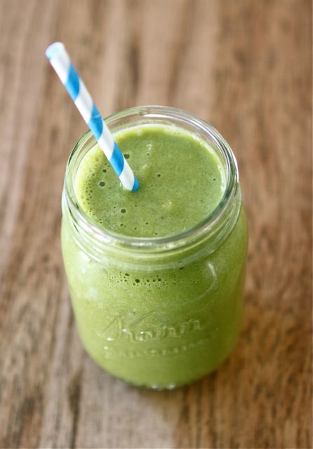 Green Smoothie & 75 Healthy Recipes from www.twopeasandtheirpod.com #recipe #healthy