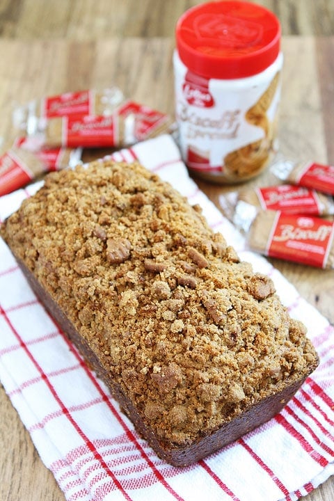 Biscoff Banana Bread with Biscoff Cookie Streusel from www.twopeasandtheirpod.com Biscoff-Cookie-Banana-Bread-1