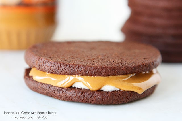Homemade Oreos with Peanut Butter on www.twopeasandtheirpod.com Much better than store bought! homemade-oreos-with-peanut-butter-2