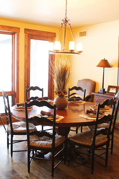 Black Diamond Lodge Condo at Deer Valley from www.twoepasandtheirpod.com deer-valley-black-diamond-lodge-1