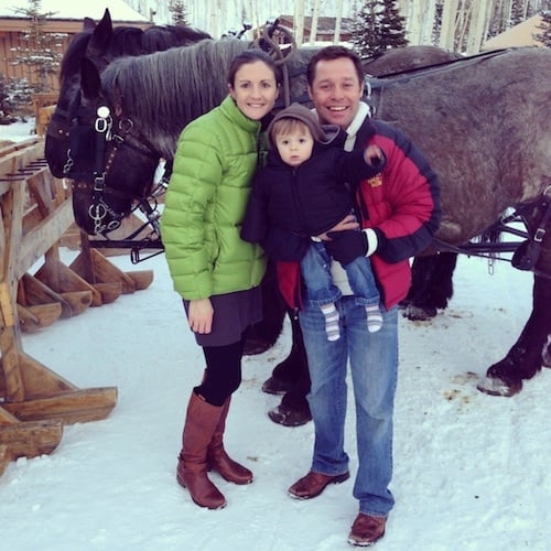 Carriage Ride at Deer Valley Resort on www.twopeasandtheirpod.com fireside-dining-1