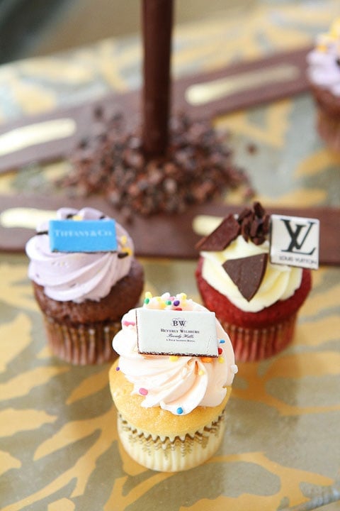 Rodeo Drive Cupcakes on twopeasandtheirpod.com Beverly-Wilshire-Four-Seasons-Hotel-7