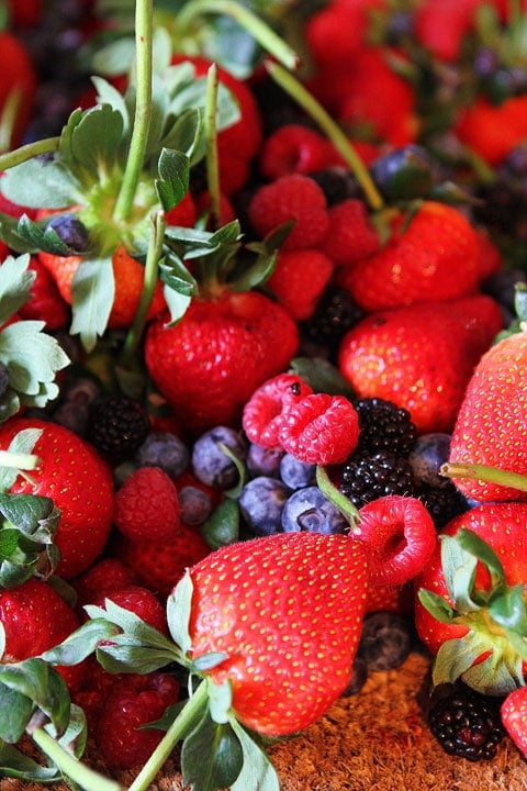 Driscoll's Berries at Pebble Beach Food & Wine on www.twopeasandtheirpod.com Driscoll's-Event1-1