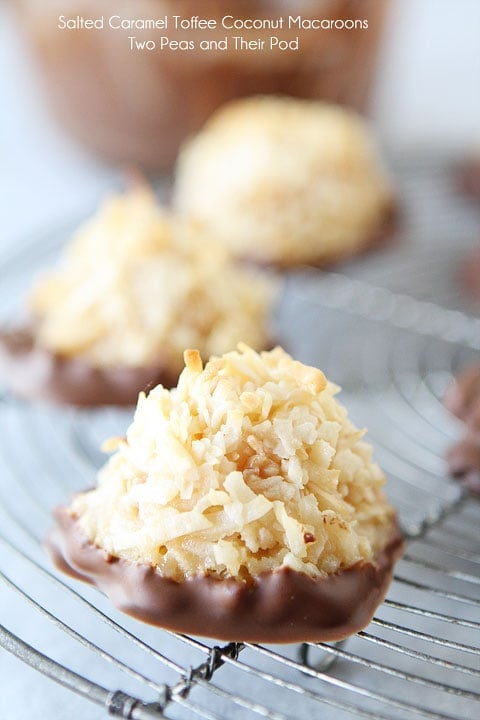 Salted Caramel Toffee Coconut Macaroons Dipped in Chocolate #coconut #macaroons #Easter #saltedcaramel #chocolate #cookies #glutenfree Salted Caramel Toffee Coconut Macaroons