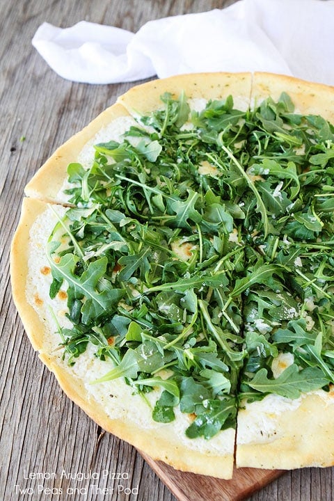 Lemon Arugula Pizza Recipe on twopeasandtheirpod.com Perfect for any pizza party! Lemon Arugula Pizza Recipe on twopeasandtheirpod.com Perfect for any pizza party!