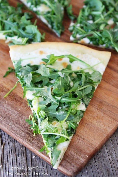 Lemon Arugula Pizza Recipe on twopeasandtheirpod.com Come get a slice! Lemon Arugula Pizza Recipe on twopeasandtheirpod.com Come get a slice!