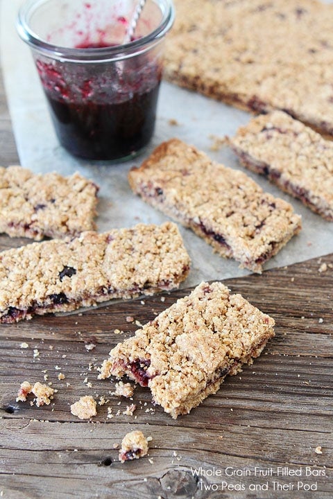 Homemade Fruit-Filled Bar Recipe on twopeasandtheirpod.com Homemade Fruit-Filled Bar Recipe on twopeasandtheirpod.com