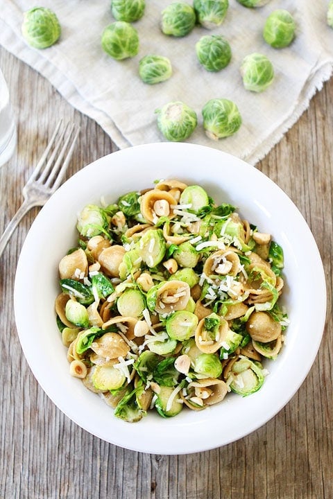 Brown Butter Brussels Sprouts Pasta with Hazelnuts Recipe on twopeasandtheirpod.com My new favorite pasta dish! Brown Butter Brussels Sprouts Pasta with Hazelnuts Recipe on twopeasandtheirpod.com My new favorite pasta dish!