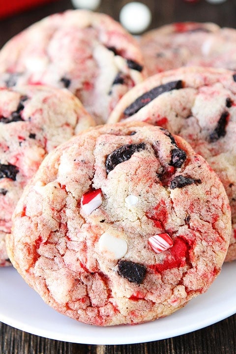 Oreo White Chocolate Pudding Peppermint Cookies Recipe on twopeasandtheirpod.com The perfect cookie for the holiday season! Oreo White Chocolate Pudding Peppermint Cookies Recipe