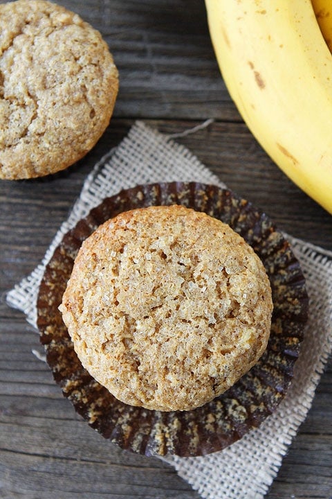 Whole Wheat Banana Muffin Recipe | Two Peas and Their Pod Easy and Healthy Whole Wheat Banana Muffin Recipe