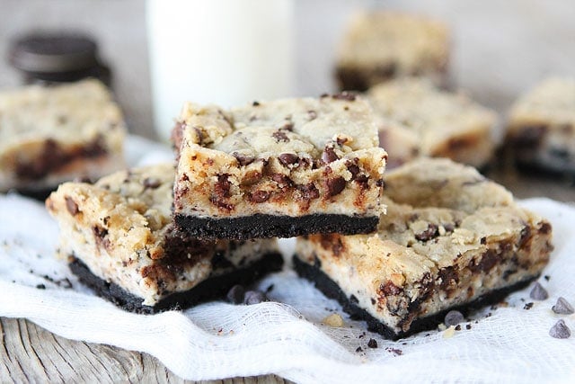 Oreo Cheesecake Cookie Dough Bars Recipe Oreo Cheesecake Cookie Dough Bars Recipe with milk