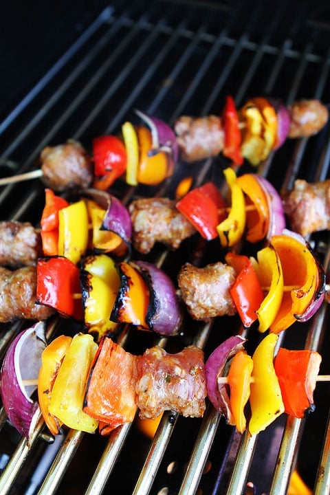 Sausage and Pepper Skewers Recipe on twopeasandtheirpod.com. This quick and easy grilling recipe is perfect for summer! Sausage and Pepper Skewers Recipe on twopeasandtheirpod.com. This quick and easy grilling recipe is perfect for summer! #grilling #summer