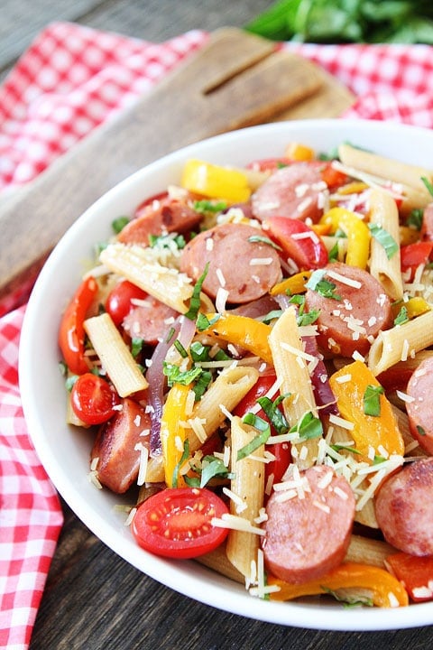 Spicy Sausage and Pepper Pasta Recipe Spicy Sausage and Pepper Pasta Recipe on twopeasandtheirpod.com Love this quick and easy pasta! #recipe #pasta