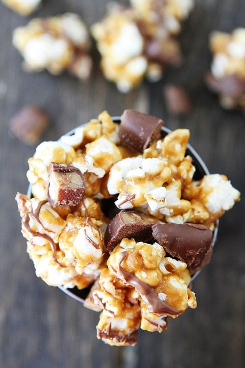 Butter Toffee Heath Popcorn Recipe on twopeasandtheirpod.com LOVE this sweet popcorn! It is easy to make and never lasts long! Butter Toffee Heath Popcorn Recipe on twopeasandtheirpod.com
