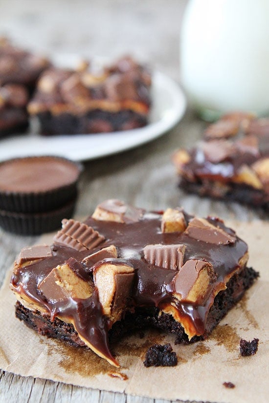 Chocolate Peanut Butter Brownie Recipe on twopeasandtheirpod.com The BEST brownies you will ever eat! #chocolate #peanutbutter #brownies Warm Chocolate Peanut Butter Brownies on napkins