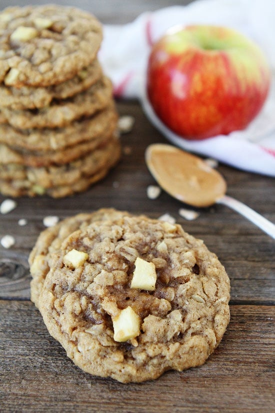 Peanut Butter Apple Oatmeal Cookies Recipe on twopeasandtheirpod.com If you like apples and peanut butter, you will LOVE these cookies! They are SO good! Peanut Butter Apple Oatmeal Cookies Recipe on twopeasandtheirpod.com