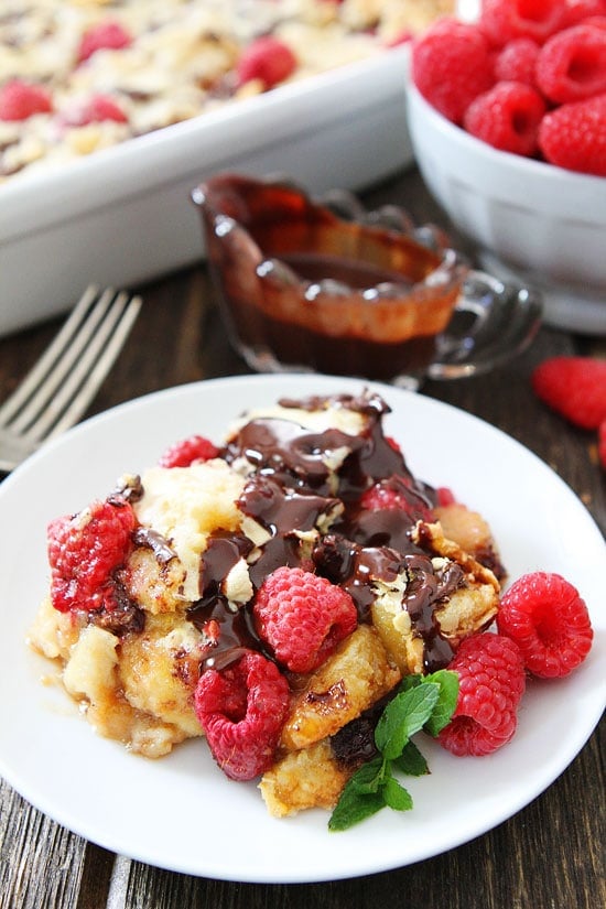 Raspberry Chocolate Bread Pudding Recipe on twopeasandtheirpod.com Raspberry Chocolate Bread Pudding Recipe on twopeasandtheirpod.com LOVE the raspberry and chocolate combo!