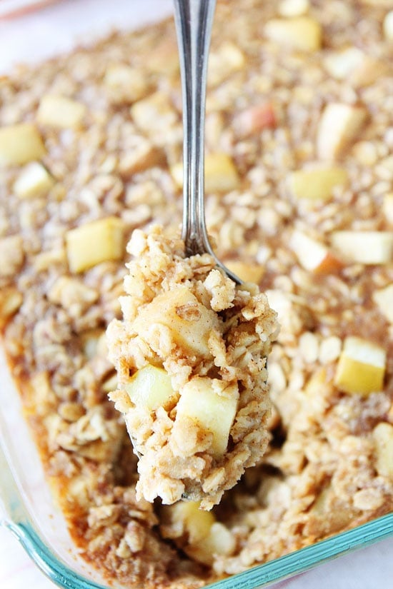 Baked Peanut Butter Apple Oatmeal Recipe on twopeasandtheirpod.com My favorite snack in oatmeal form! This easy baked oatmeal is delicious and nutritious! Baked Peanut Butter Apple Oatmeal Recipe