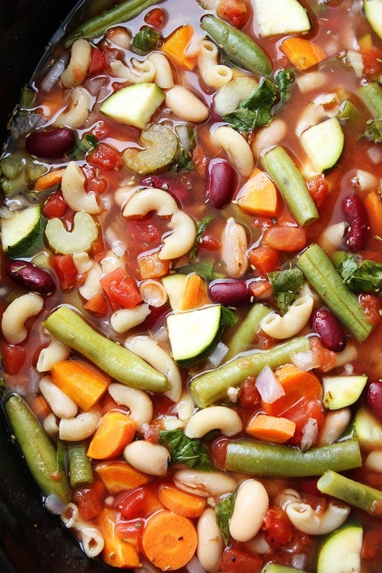 Slow Cooker Minestrone Soup Recipe One of our favorite slow cooker recipes! #slowcooker #crockpot #soup #souprecipes #vegetarian Slow Cooker Minestrone Soup in crockpot