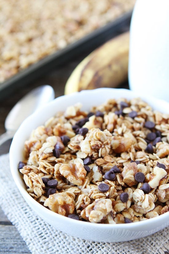 Banana Granola Recipe on twopeasandtheirpod.com This easy granola tastes just like banana bread! Add in chocolate chips for an extra special treat! Banana Granola Recipe