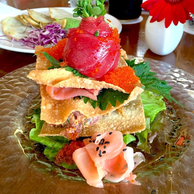 A list of the best places to eat in Maui, Hawaii on twopeasandtheirpod.com Maui, Hawaii