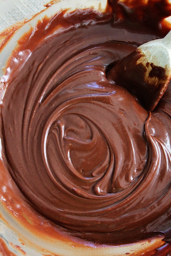 3-Ingredient Peanut Butter Hot Fudge Sauce Recipe on twopeasandtheirpod.com You only need three ingredients to make this peanut butter hot fudge. It is great drizzled on ice cream, cake, brownies, or fruit. 3-Ingredient Peanut Butter Hot Fudge Sauce Recipe