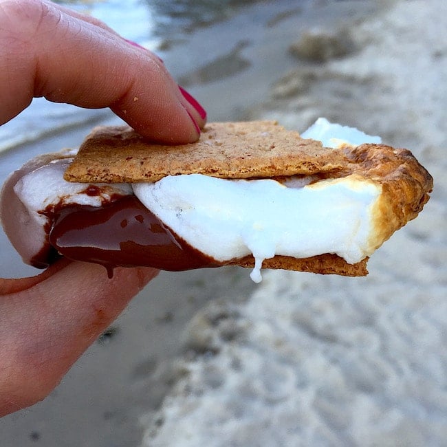 McCall, Idaho on twopeasandtheirpod.com S'mores on the beach! The best part of vacation! McCall, Idaho
