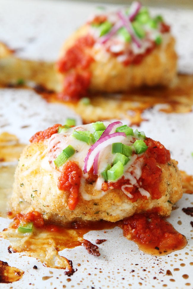 Pizza Stuffed Chicken Roll-Ups Recipe on twopeasandtheirpod.com If you like pizza, you will love these easy Pizza Stuffed Chicken Roll-Ups. They are a dinnertime favorite! Pizza Stuffed Chicken Roll-Ups