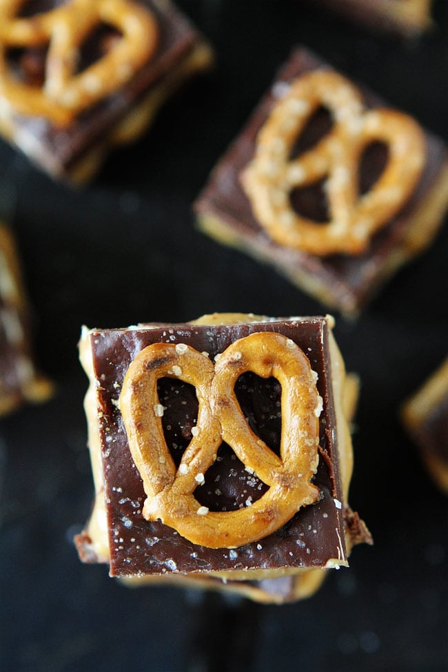Salted Caramel Pretzel Fudge Recipe on twopeasandtheirpod.com This easy microwave fudge is the BEST! It is a great treat for the holidays or anytime! Salted Caramel Pretzel Fudge Recipe