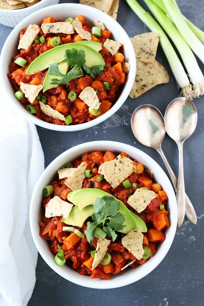 Sweet Potato Chickpea Chili Recipe on twopeasandtheirpod.com This healthy and hearty chili is full of flavor! It makes a great easy weeknight meal. Sweet Potato Chickpea Chili Recipe