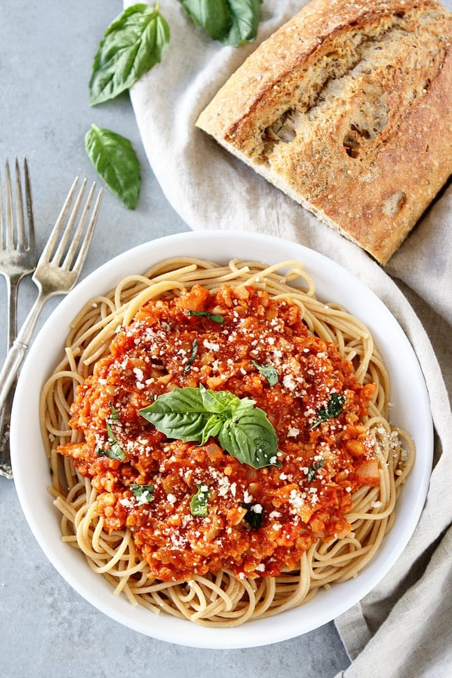 Cauliflower Bolognese Recipe on twopeasandtheirpod.com This hearty and healthy bolognese is made with cauliflower and lentils. It is SO good, even meat lovers like this recipe! Cauliflower Bolognese Recipe