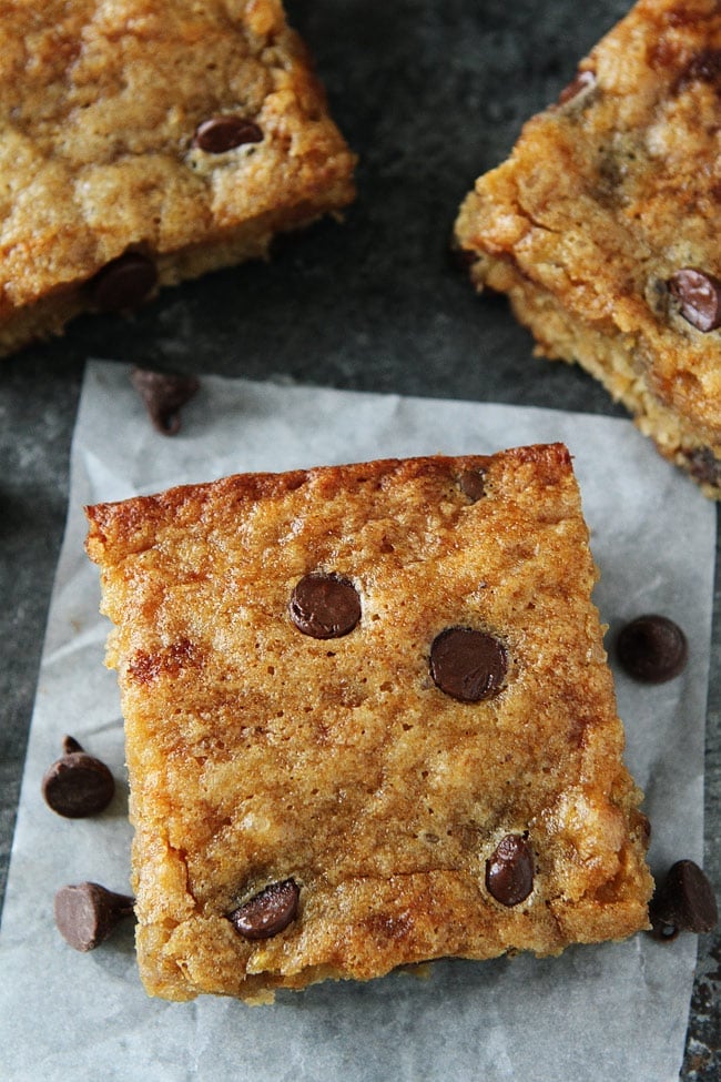 Brown Butter Banana Chocolate Chip Bars Recipe on twopeasandtheirpod.com These easy banana bars are made with brown butter and chocolate chips. They are a family favorite dessert! Brown Butter Banana Chocolate Chip Bars Recipe
