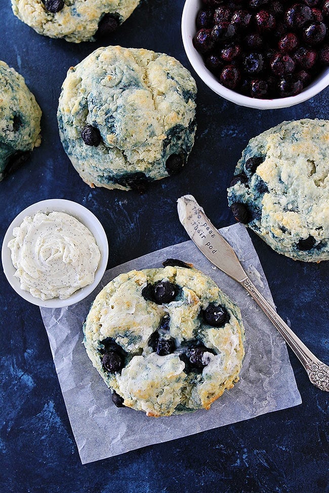 Blueberry Cream Cheese Biscuits are soft, flaky, and bursting with blueberries! They are perfect for breakfast or brunch! #blueberry #biscuits #buttermilk #butter #creamcheese #breakfast #brunch #baking Blueberry Cream Cheese Biscuits for breakfast