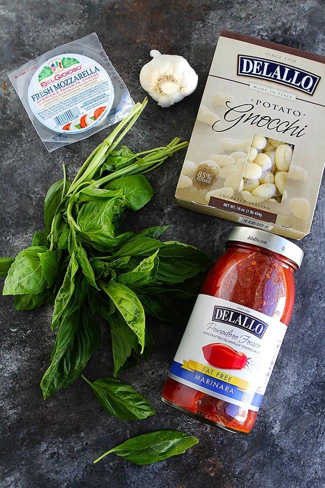 5-Ingredient Skillet Gnocchi-You Only Need 5 Ingredients To Make This Easy And Cheesy Gnocchi Recipe. It Is The Perfect Dinner Recipe For Busy Weeknights! #gnocchi #cheese #dinner #easyrecipe #basil #vegetarian #recipe #easydinner 5-Ingredient Gnocchi Recipe